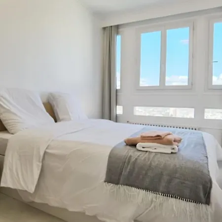 Modern 2-bed 80m2 With Elevator Free Parking N19-25 Apartment Paris