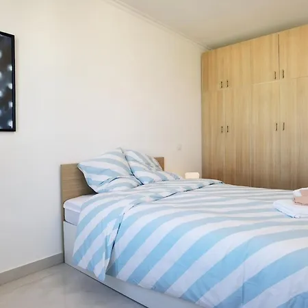 Apartment Modern 2-bed 80m2 With Elevator Free Parking N19-25 Paris