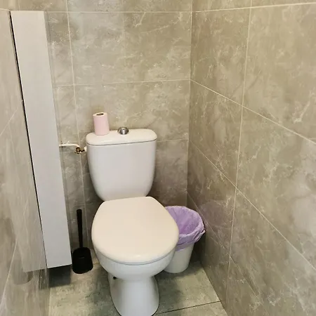 Modern 2-bed 80m2 With Elevator Free Parking N19-25 * Paris